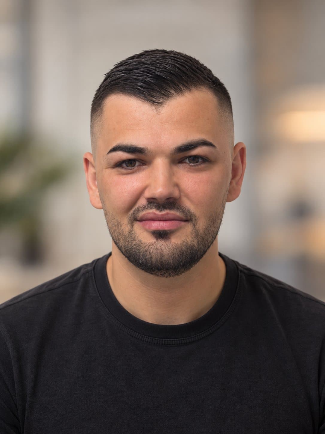 Mergim Berisha, Inhaber und Geschäftsführer von Mirdita Reinigung